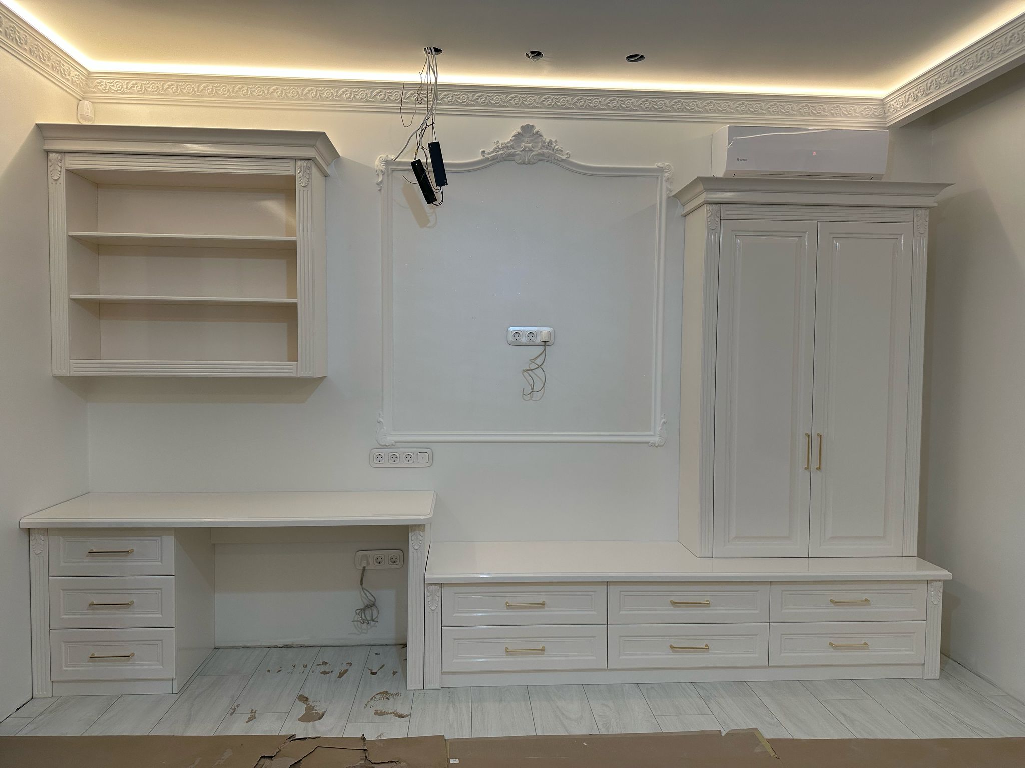 mobila in living la comanda de la frank de lux